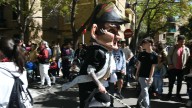 Zaragoza desautoriza "por primera vez en 40 años" dos salidas de cabezudos en este barrio