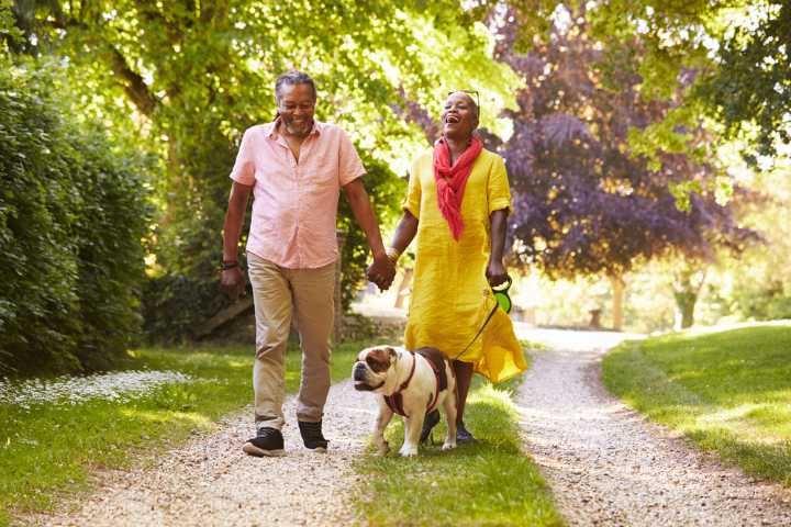 Walking with Confidence: How Small Tools Help Seniors Stay Mobile