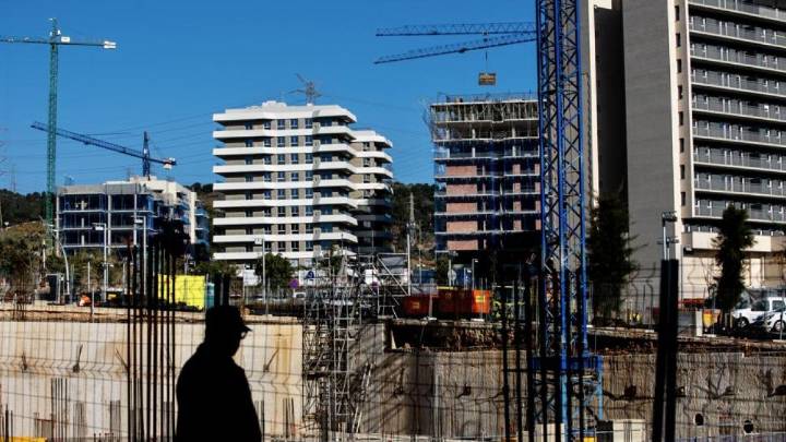 La promoción de pisos se estanca y solo cubre el 20% de la demanda actual