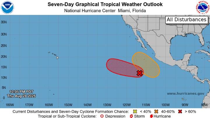 NHC tracking 2 tropical waves in Pacific, 1 in Atlantic