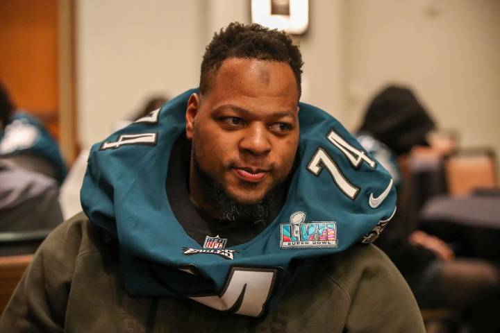 Lions’ Retired DT Ndamukong Suh Warns About the Wrong Game of Life Retired NFL DT Ndamukong Suh has recently shared a list of lessons he learnt from the game of life, and they are undoubtedly on point