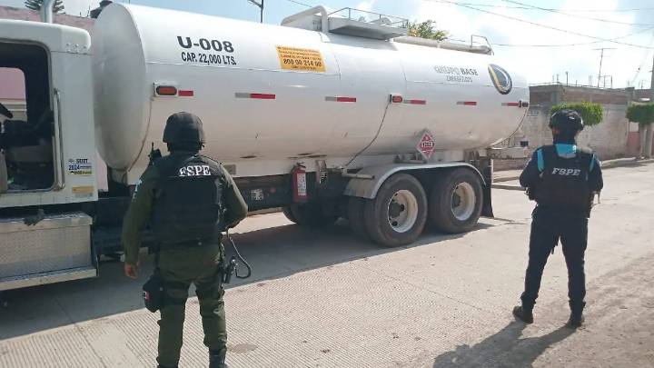 Aseguran 22 mil litros de hidrocarburo en Villagrán; se estima en 450 mil pesos el valor de la carga