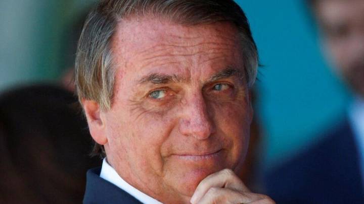 La policía de Brasil reveló que Bolsonaro planeaba pedirle asilo político a Milei