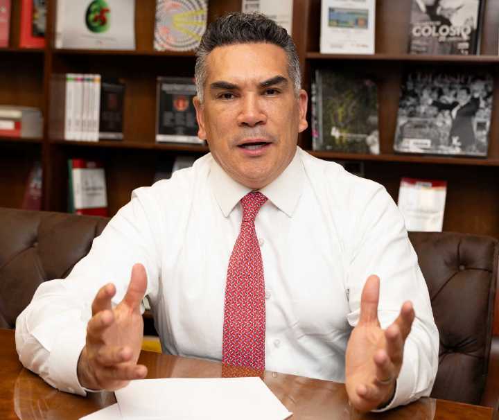 “Alito” Moreno denuncia a Nicolás Maduro