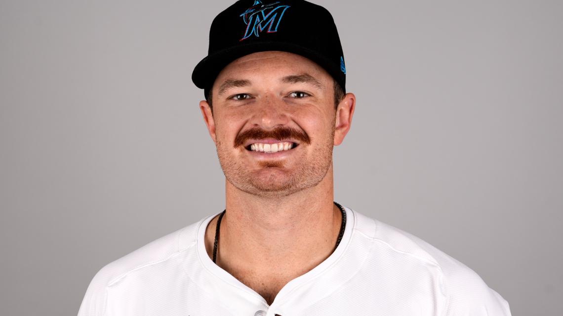 Astros make move, adding left-handed pitcher to roster