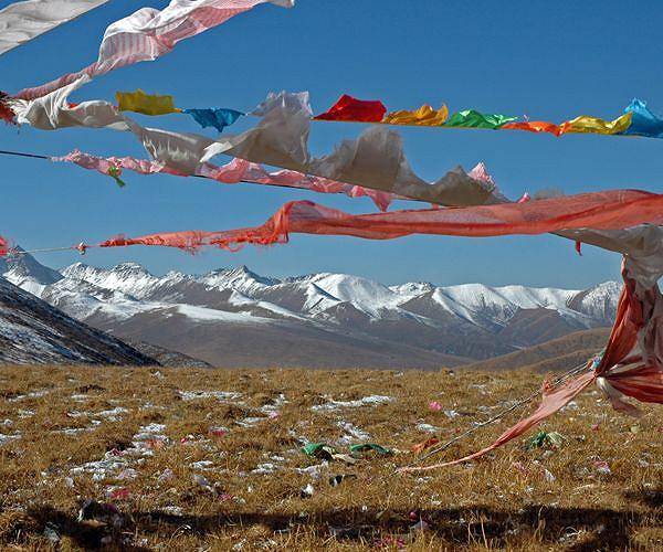 China's Xi pushes development, ethnic unity in rare visit to Tibet