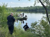 Dive team finds 1960s-era car in Mississippi River, possibly connected to missing persons case