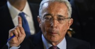 Ordenan libertad inmediata de Álvaro Uribe; ¿qué sigue en el caso del expresidente de Colombia?