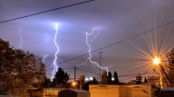 Alerta meteorológica para este lunes complica el inicio de la semana: el informe y las advertencias del SMN