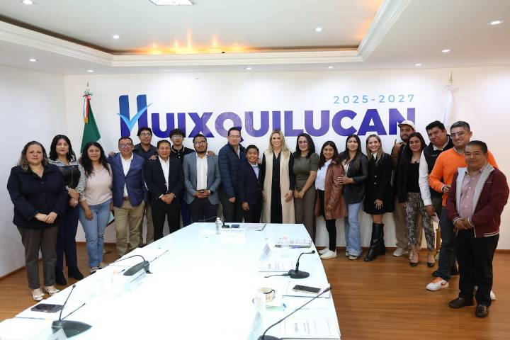 Jóvenes de Huixquilucan Presentan Propuestas en Primer Cabildo Juvenil