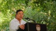 Gustavo Petro alertó que el Clan del Golfo derribó un helicóptero de la Policía. En un trino reveló detalles