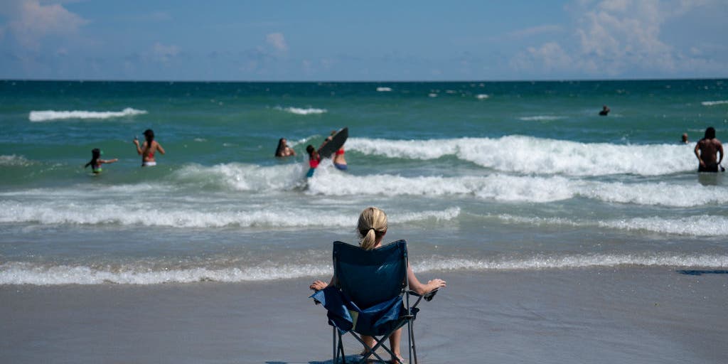 Here's the Labor Day weekend travel forecast for the US