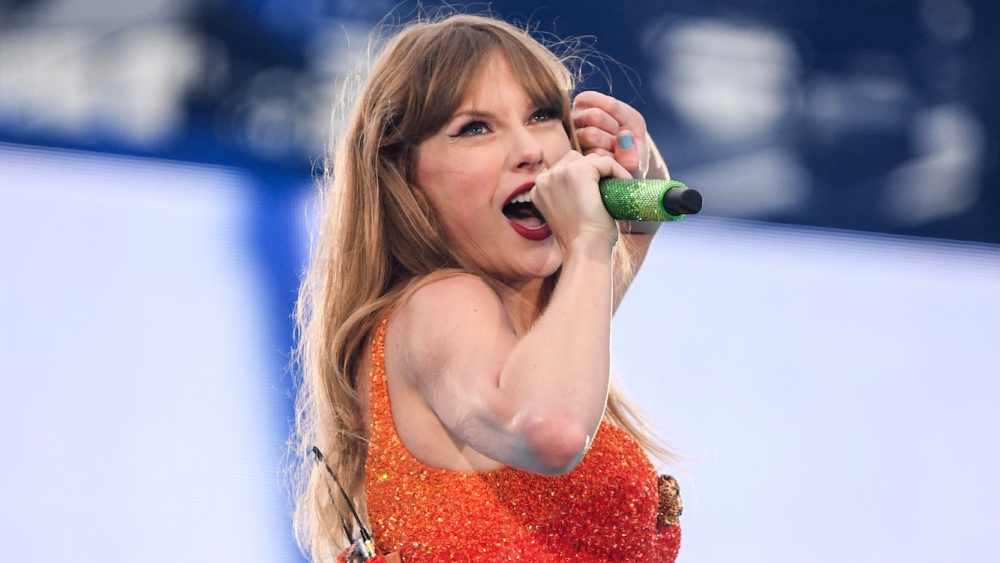 Taylor Swift Reveals Release Date, Tracklist for 12th Album ‘The Life of a Showgirl'