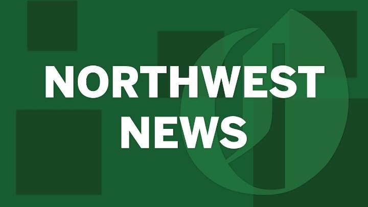1 dead after tractor-trailer hit pedestrians in the Lloyd District, Portland police say