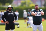 Eagles lose LG Landon Dickerson during Linc practice