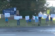 Protestors claim immigrants are being flown out of Youngstown