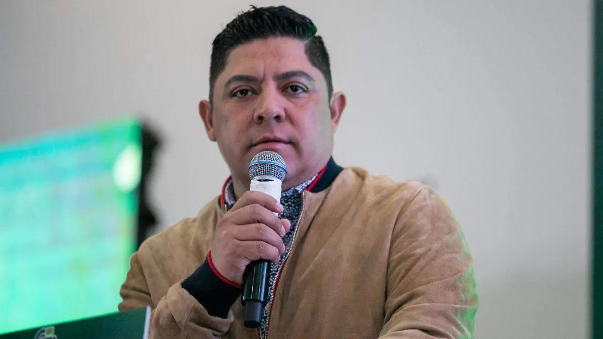 Se queja Gallardo de quienes critican a la Fenapo (video)