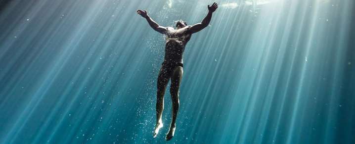 Croatian Freediver Shatters Record For Longest