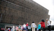 Trump orders review of Smithsonian museums