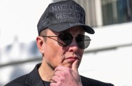 La opinión de Elon Musk sobre que deben hacer todos los migrantes del mundo