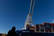 US low-value package tariff exemption ends, raising costs for shippers, consumers