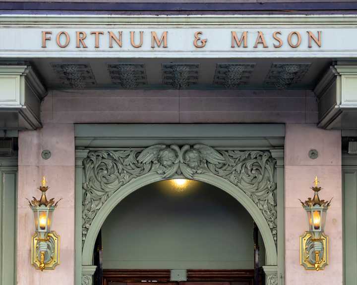 A fictional Edwardian waif’s hungry fantasy: Fortnum & Mason’s food hall reviewed