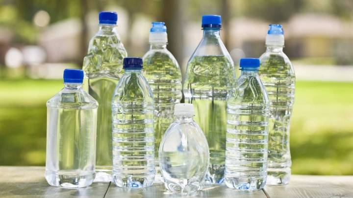 No tires las botellas plásticas vacías: creá esto tan lindo para decorar tu casa