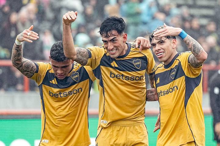 Si por abajo no se puede... Paredes y Battaglia encontraron la llave por arriba y Boca se prende en el Clausura