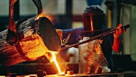 La industria metalúrgica continuó estancada en julio y el uso de la capacidad instalada está en mínimos históricos