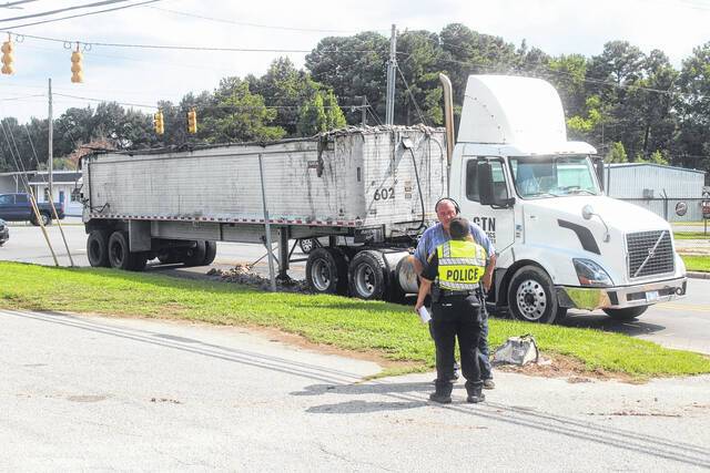 Hog waste spills on Lisbon Street