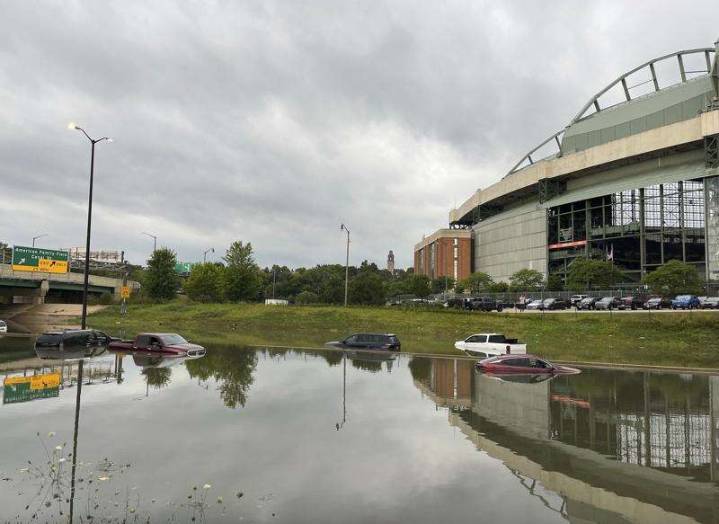 Milwaukee area drying out after weekend rain causes record flooding on multiple rivers