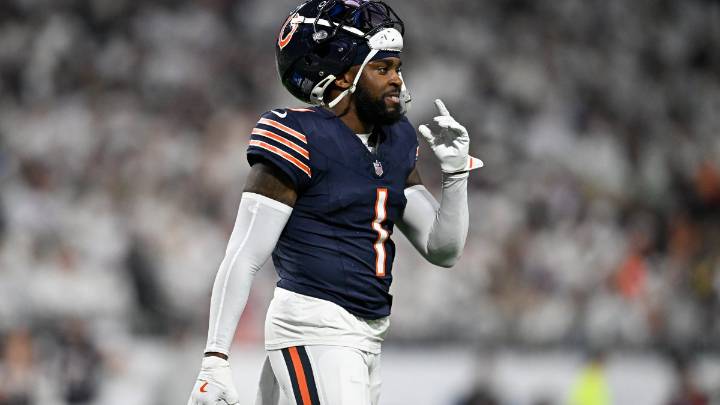 Bears rumors on Jaylon Johnson, DJ Chark as training camp nears