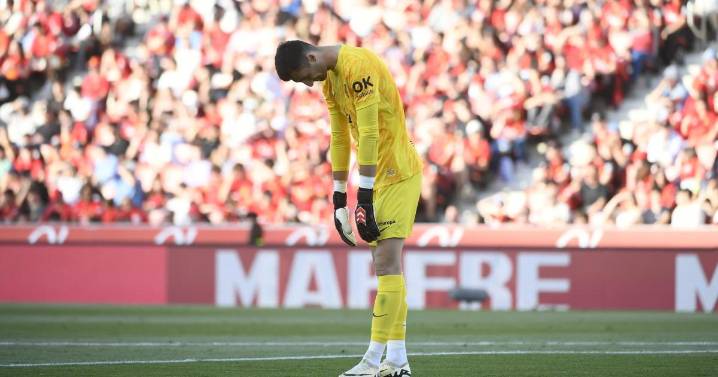 La burocracia sigue alargando la venta de Dominik Greif