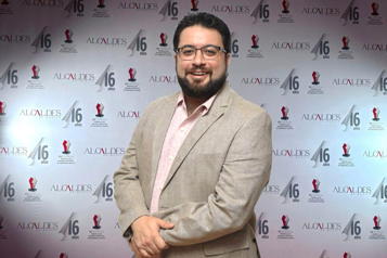 Recibe Isaac Montoya premio a las mejores prácticas de gobiernos locales 2025