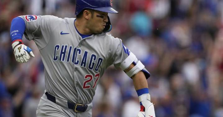 Seiya Suzuki hits a tiebreaking single as the Cubs edge the Pirates 3