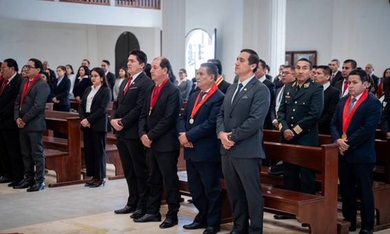 Corte Superior de Justicia de Amazonas celebra 83 aniversario con sesión solemne