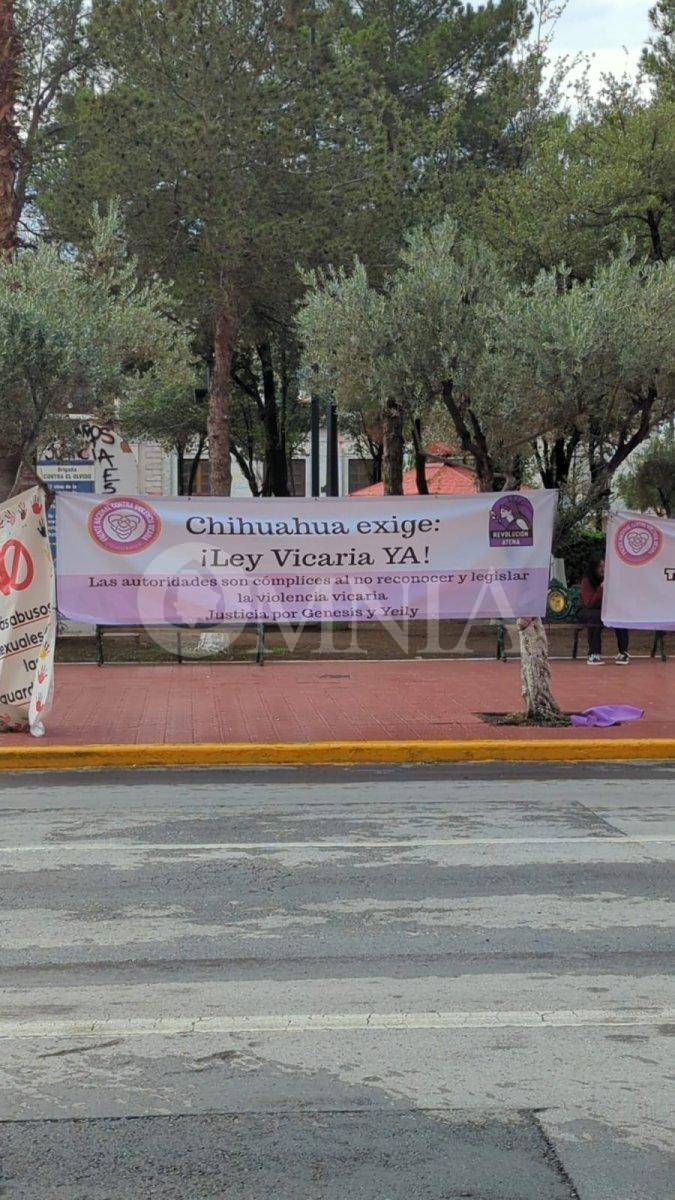 Colectivos exigen tipificación de la violencia vicaria en Chihuahua