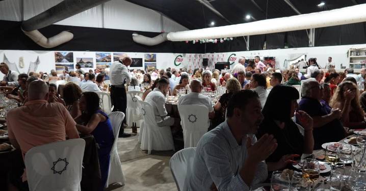 Más de 200 personas arropan a CSIF en su tradicional cena de gala de la Feria Almería