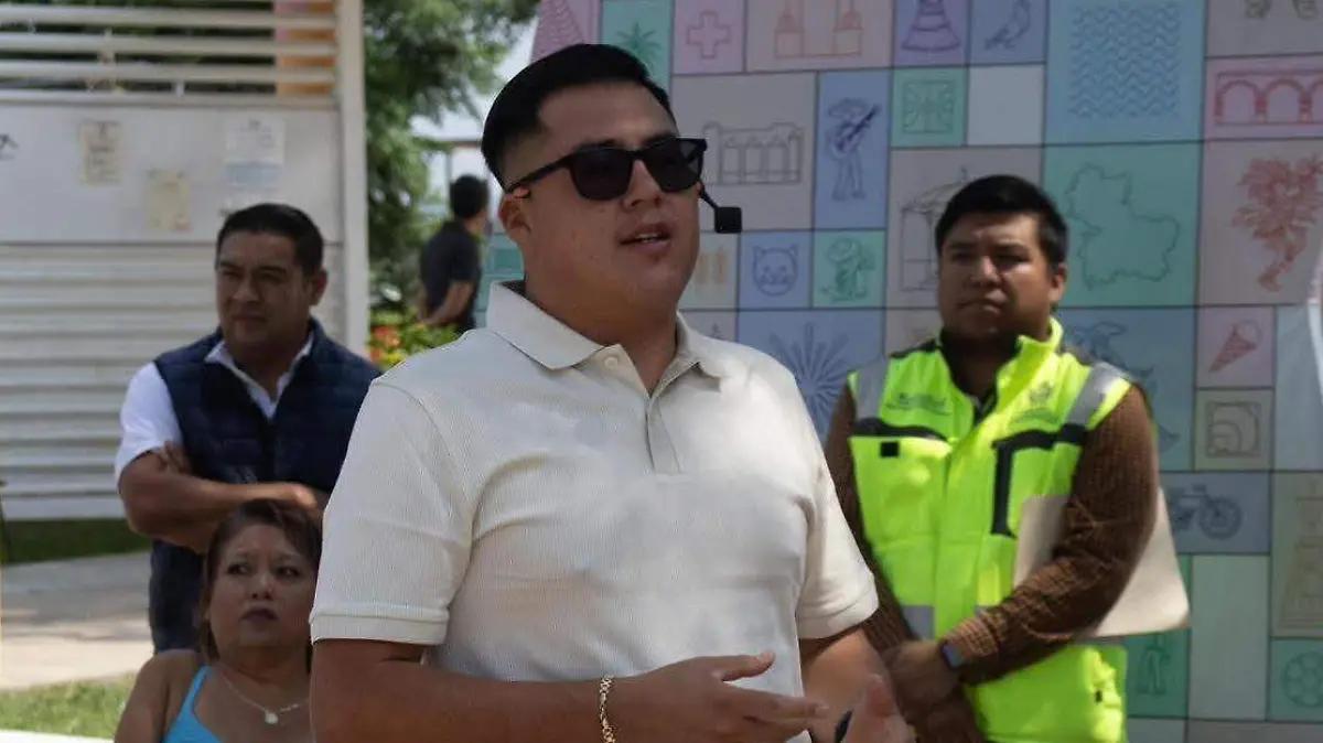 “Que se rompan su madre”, dice alcalde de Juventino Rosas, tras quejas por retenes viales