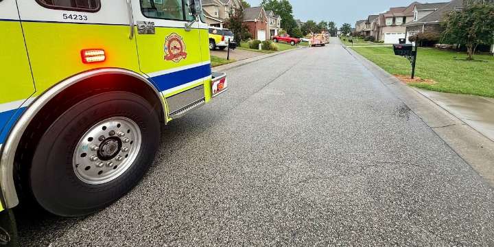 Reported lightning strike starts fire at West Knox County home, Rural Metro says