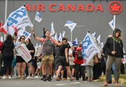 Air Canada flight attendants to defy government back