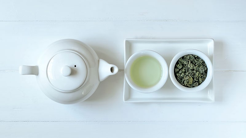 Dieta, entrenamiento y té verde para reducir riesgo de demencia