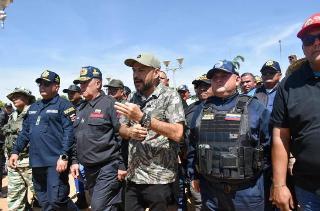 ¡Bajo la conducción del Alcalde Héctor Soto, un equipo decidido se prepara para defender la Patria!