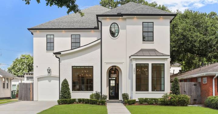 New home in Old Metairie offers sophisticated comfort, 4,000 square feet and 5 bedrooms for $1.9M