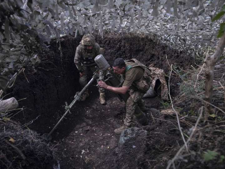 Trump administration announces a $825 million arms sale to Ukraine