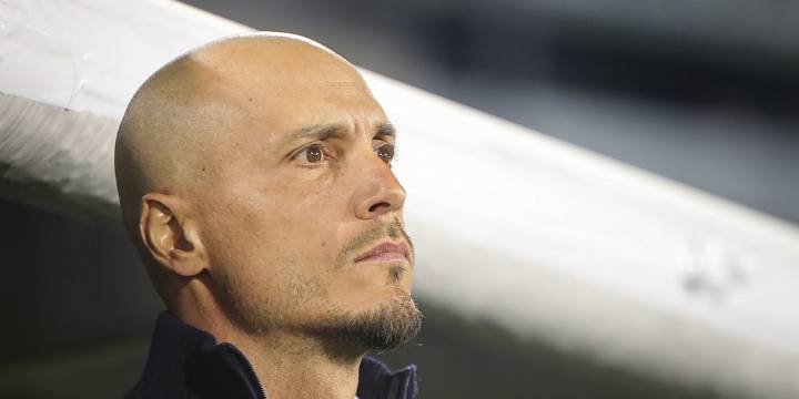 Pese a crisis deportiva, en Millonarios no consideran la salida de David González como entrenador
