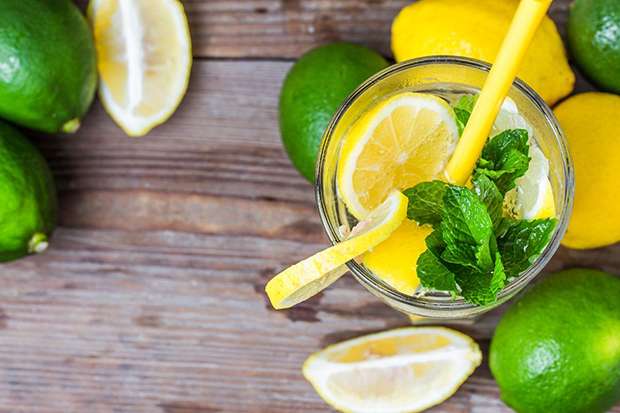 10 beneficios de tomar agua con limón en ayunas