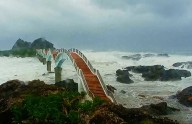 Tifón Podul deja 33 heridos en Taiwán