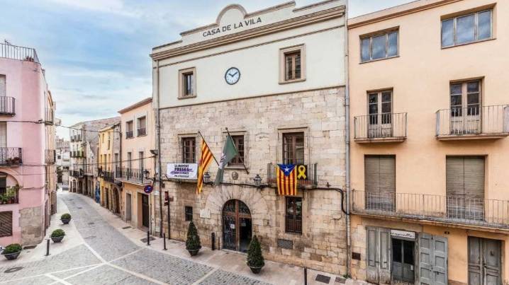 Oferta de feina: l'Ajuntament de l'Espluga de Francolí busca personal auxiliar administratiu