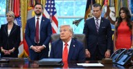 “Mucha gente dice ‘quizás nos guste un dictador’”: Trump, quien es acusado de llevar su poder más allá de los límites constitucionales